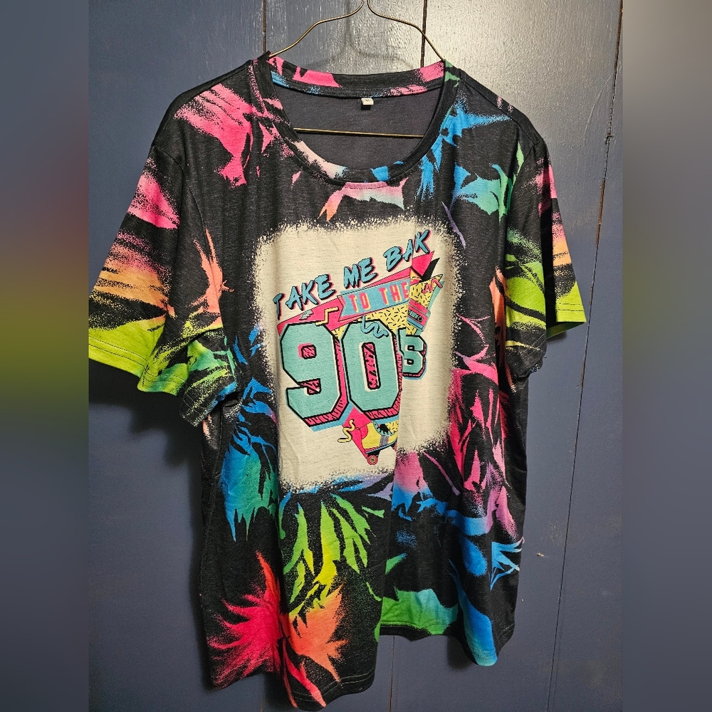 Retro 90s Graphic T-Shirt